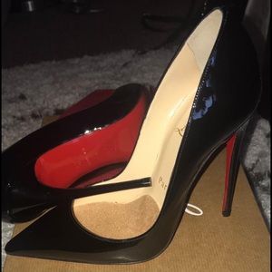 Christian Louboutin So Kate Sz. 4.5 *BNIB*